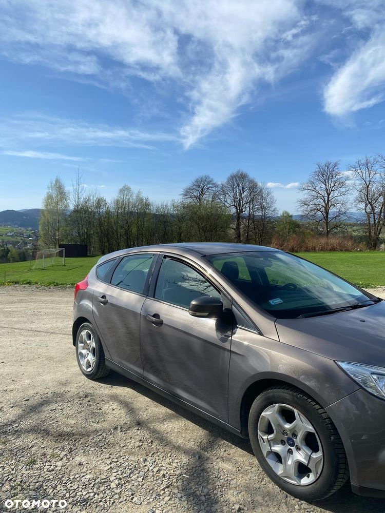 Ford Focus - 8