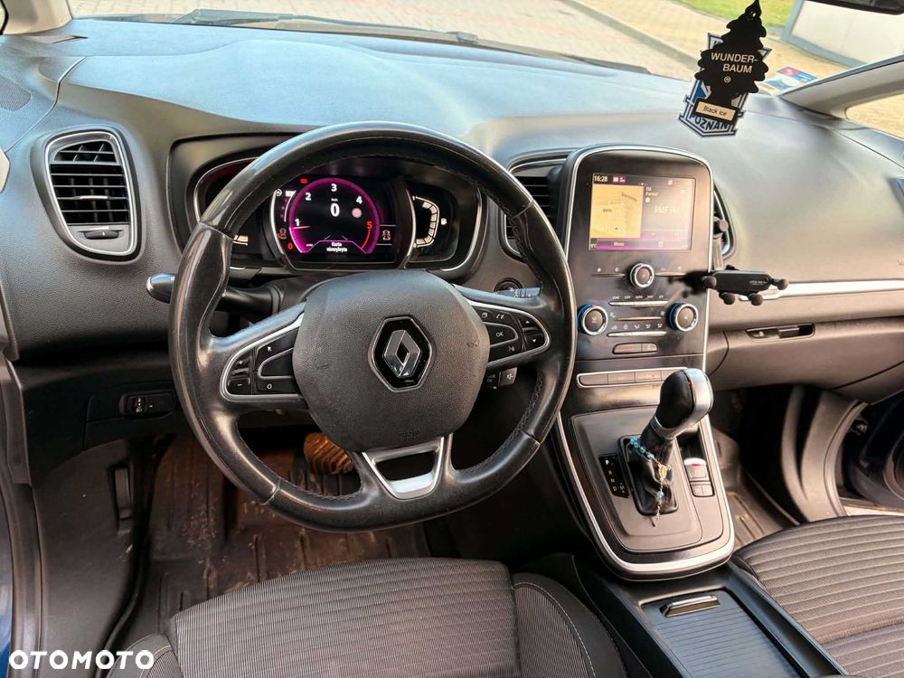 Renault Scenic - 5