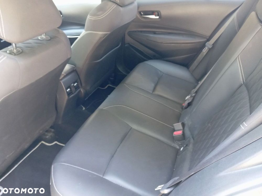 Toyota Corolla 1.8 Hybrid Executive - 11