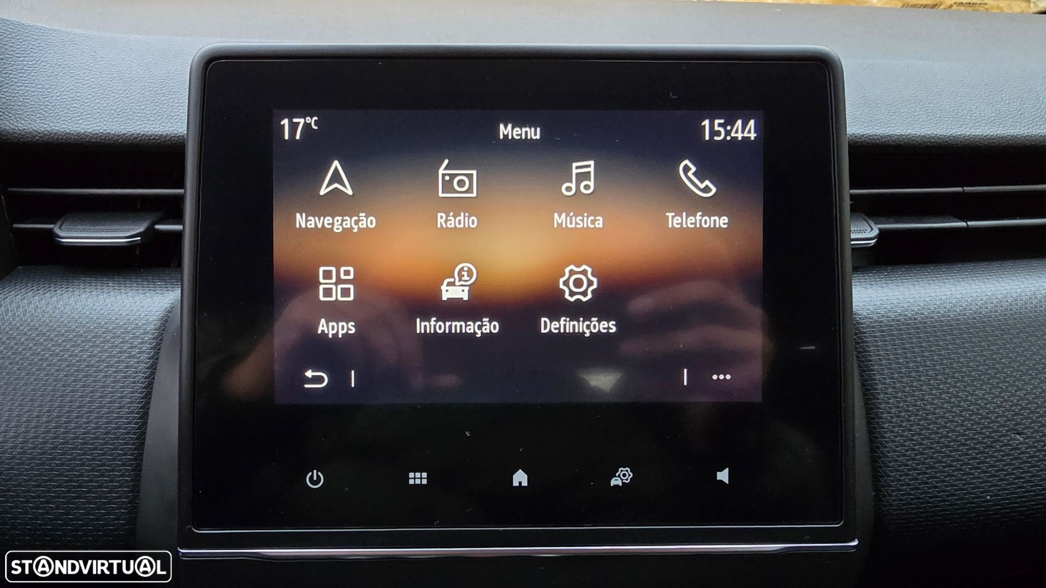 Renault Clio - 27