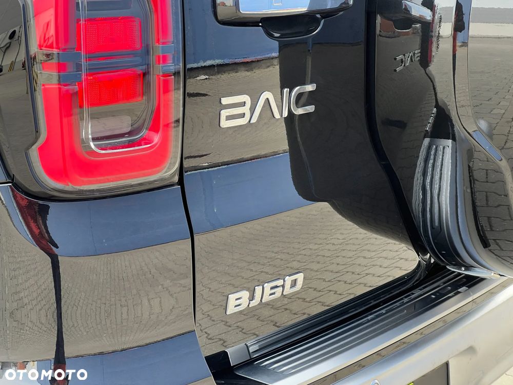 BAIC BJ60 mHEV Flagship 4x4 - 12