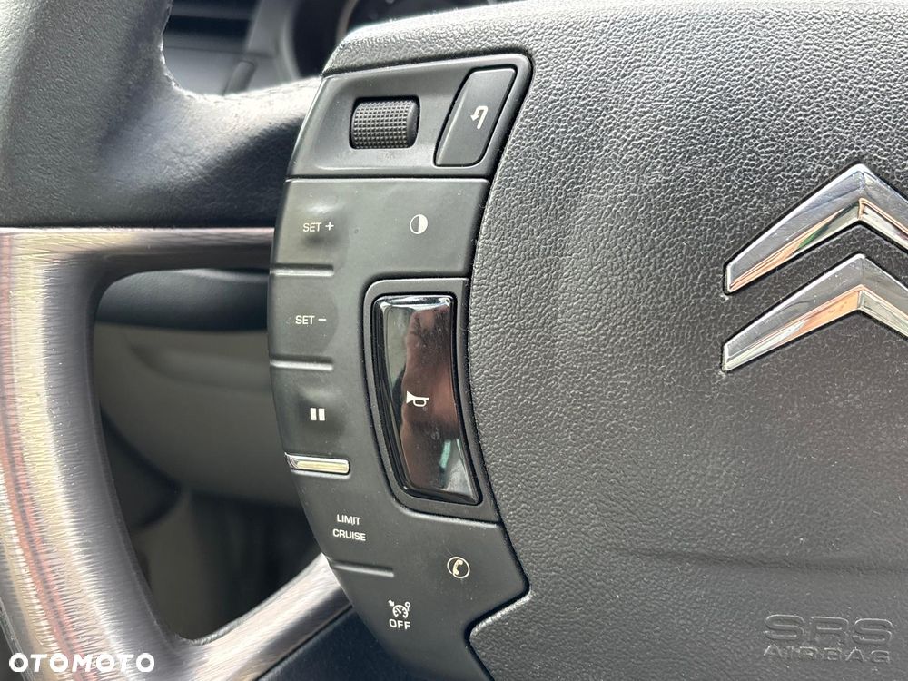 Citroën C5 2.0 HDi Exclusive - 26