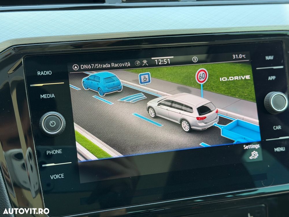 Volkswagen Passat - 28