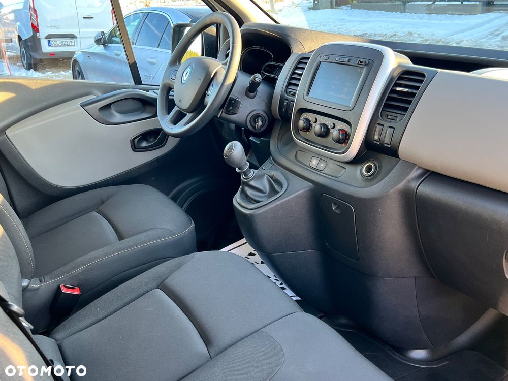 Renault Trafic ENERGY Start &St Grand Combi L2H1 Expression - 27