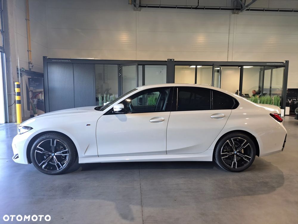 BMW Seria 3 318d mHEV M Sport - 4