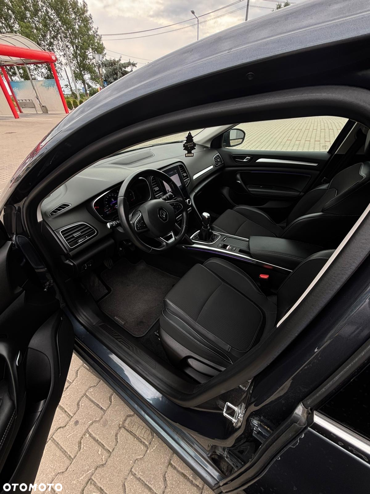Renault Megane 1.3 TCe FAP Limited - 9