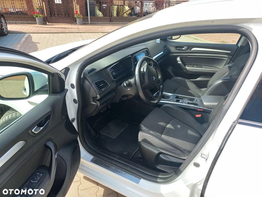 Renault Megane 1.3 TCe FAP GT Line EDC - 10