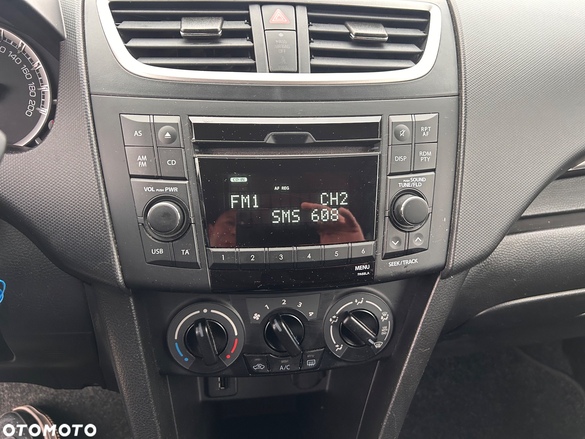 Suzuki Swift - 23