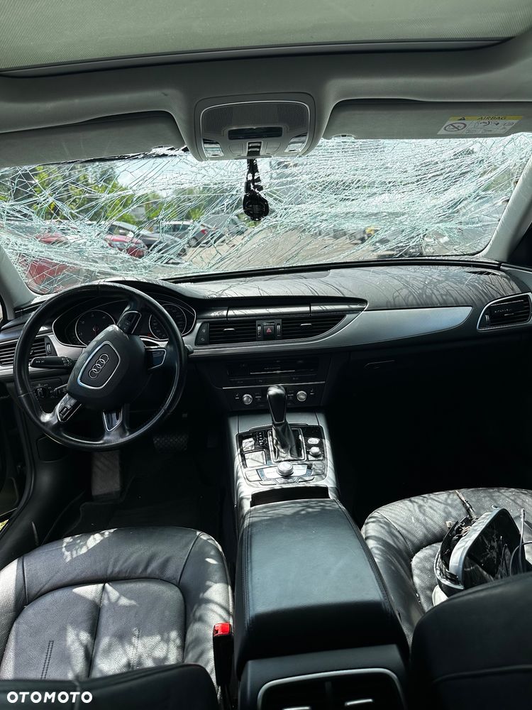 Audi A6 Avant 2.0 TDI Ultra S tronic - 23