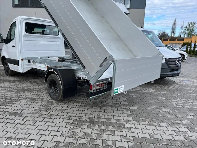 Mercedes-Benz Sprinter 517 CDI - 11