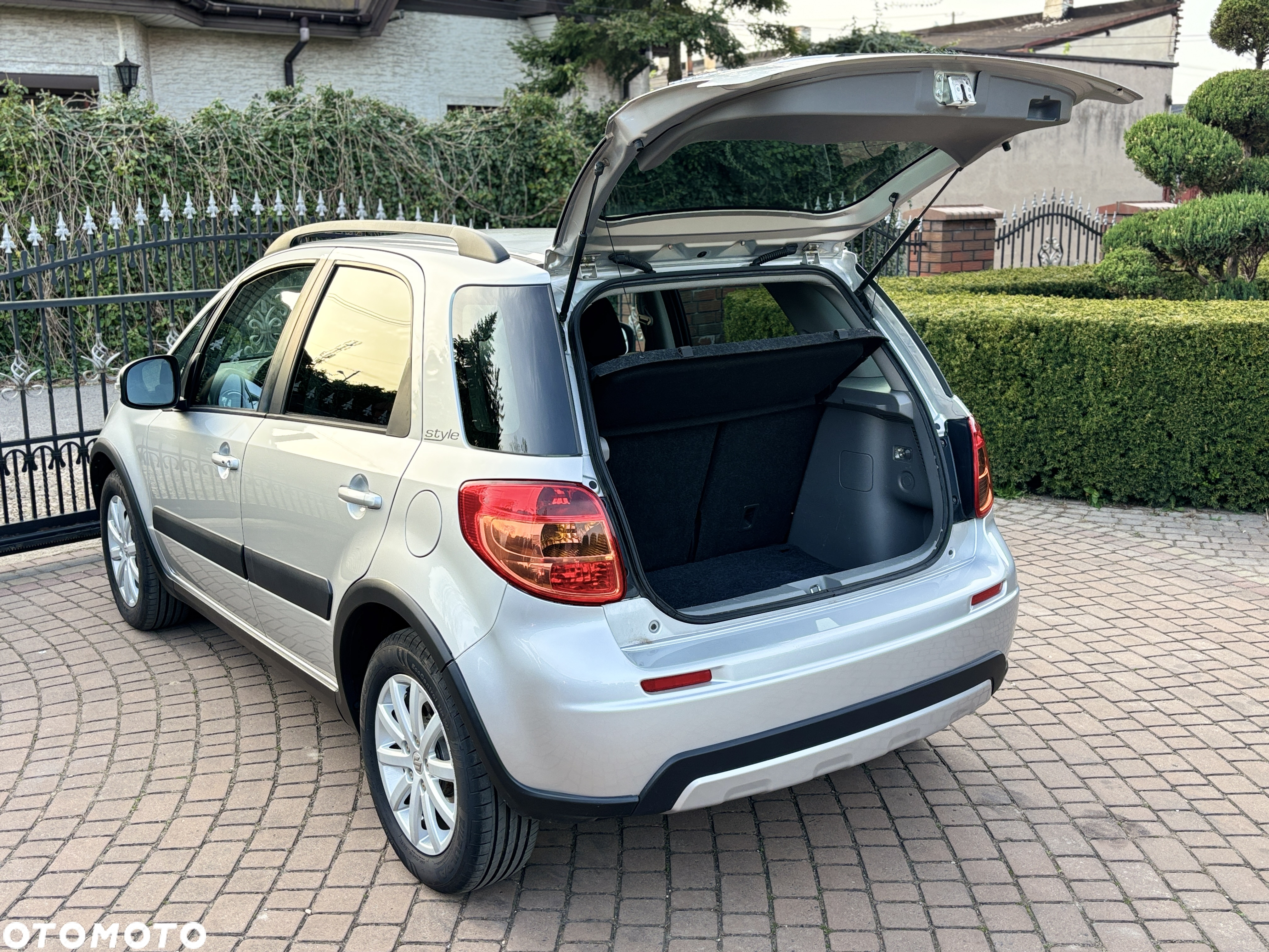 Suzuki SX4 1.6 VVT 4x2 Style - 10