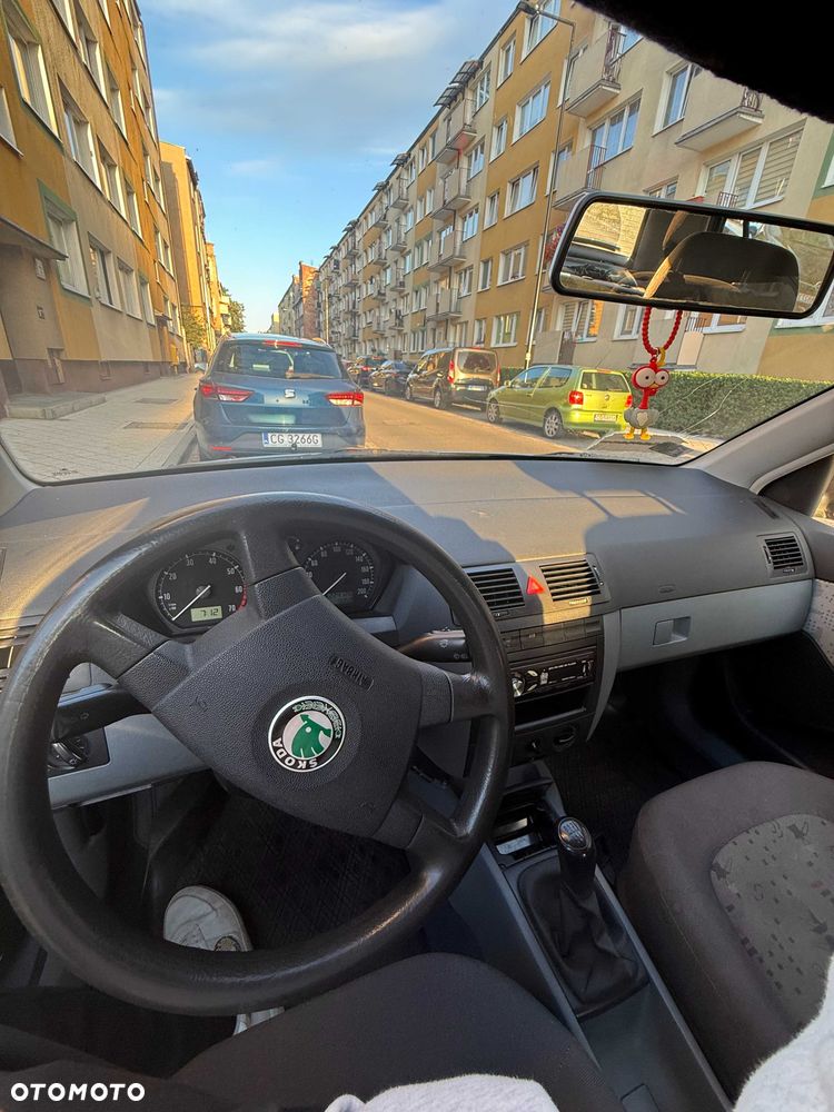 Skoda Fabia - 6