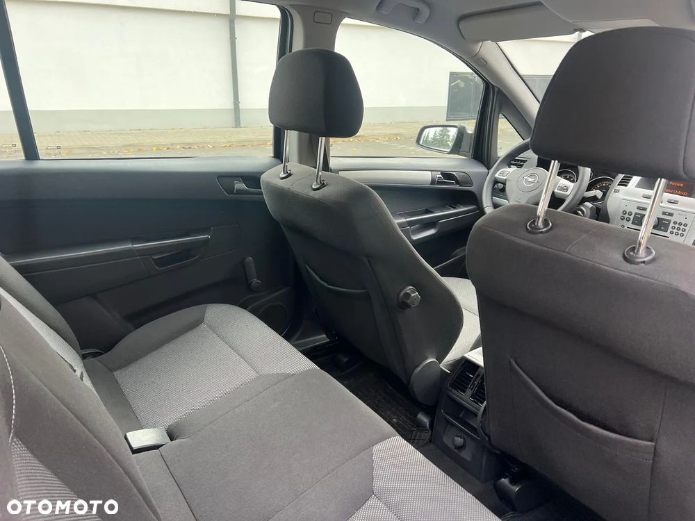 Opel Zafira 1.6 Active - 20