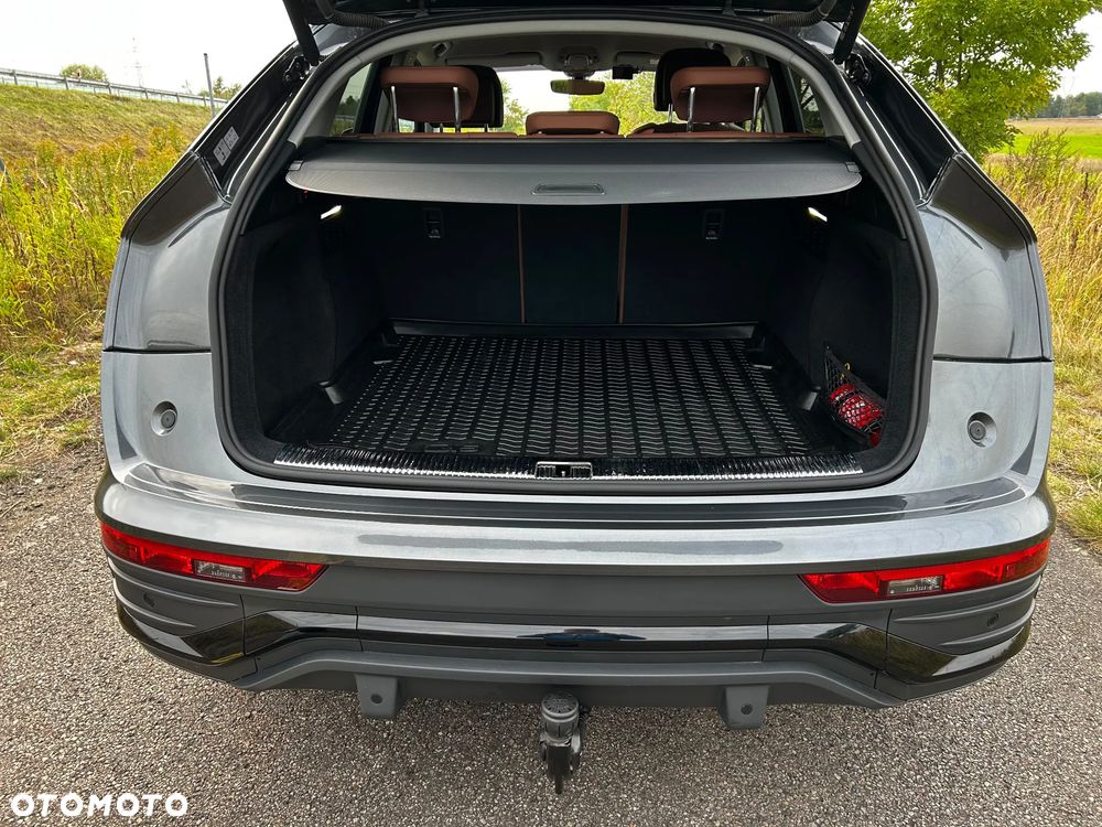 Audi Q5 Sportback - 27