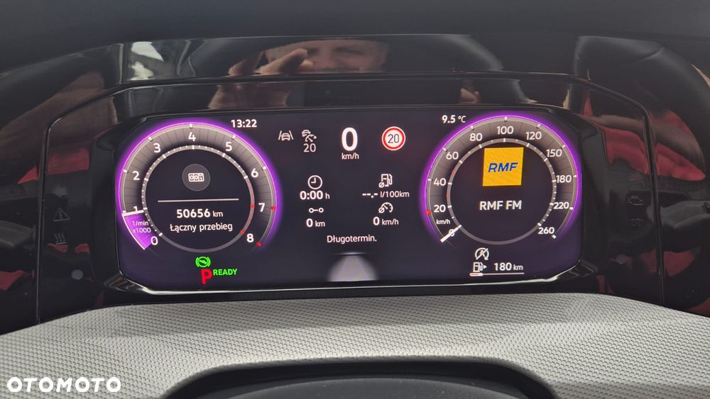 Volkswagen Golf - 16