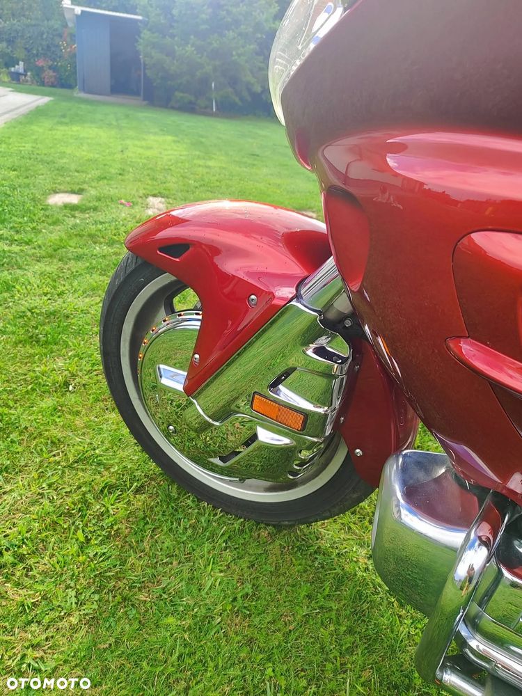 Honda GL - 22