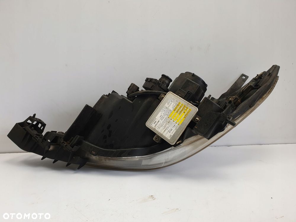 LAMPA PRAWA Mazda 5 XENON PRZEDNIA przód EUROPA - 9