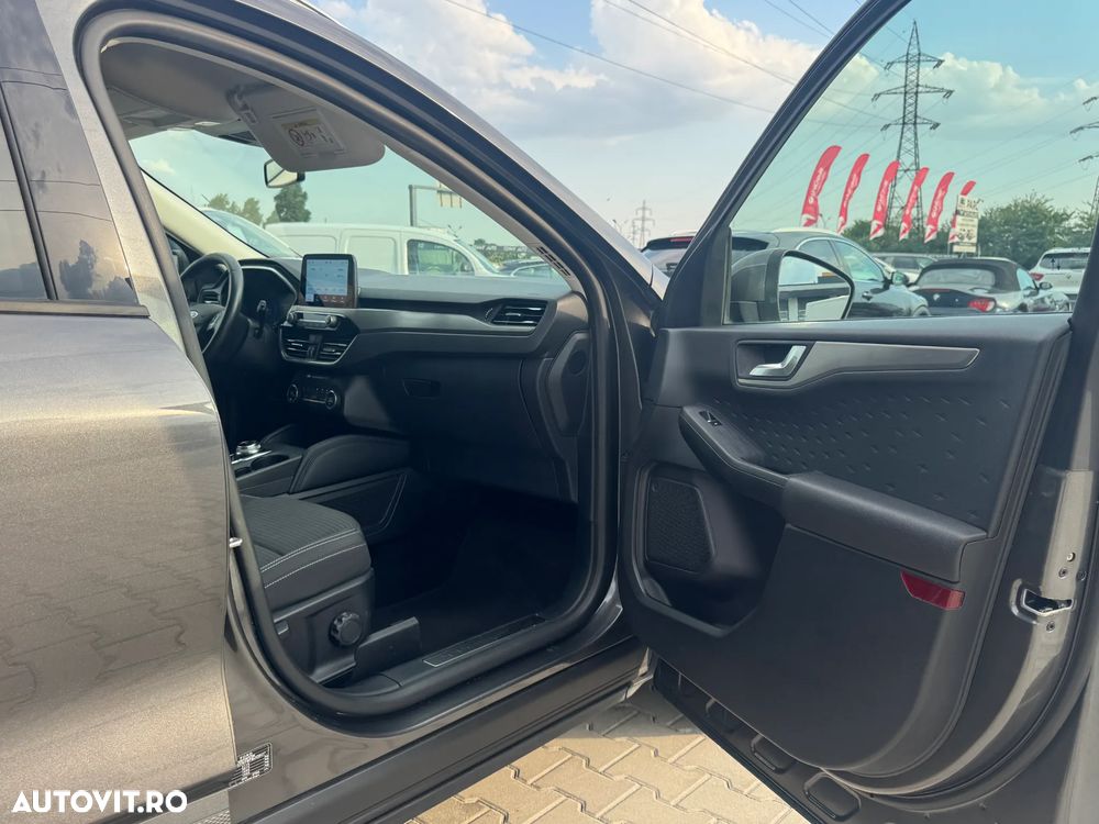 Ford Kuga 1.5 TDCi 2x4 Aut. Titanium - 19