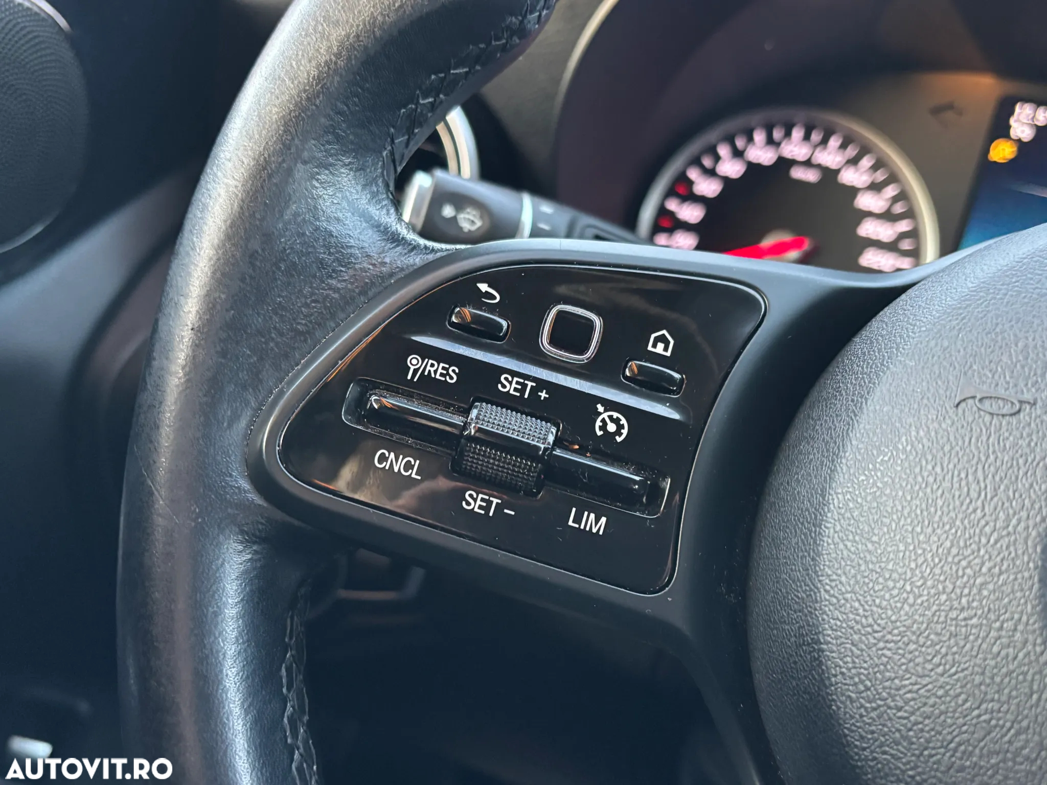 Mercedes-Benz C 180 d - 23
