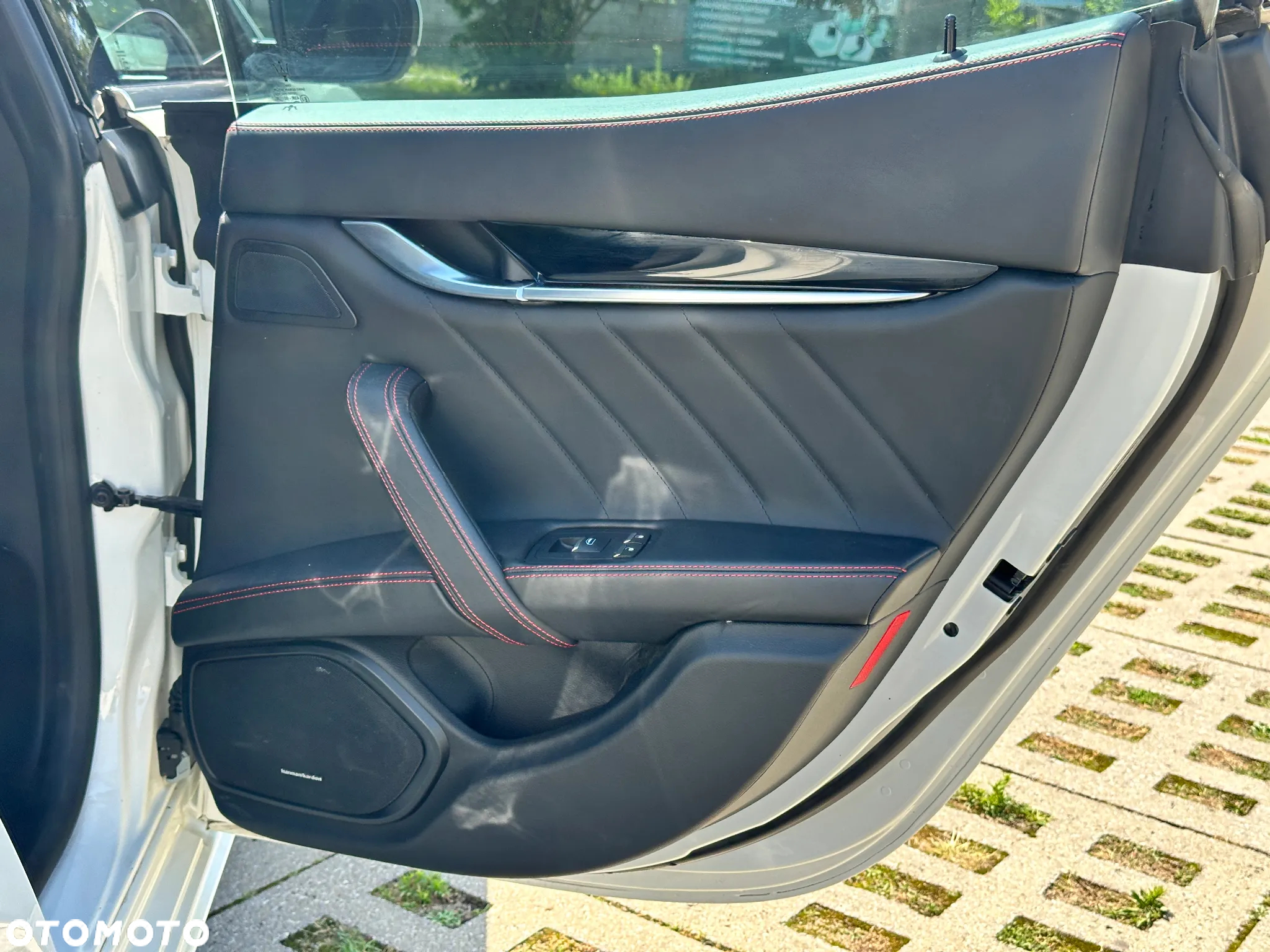 Maserati Ghibli Modena S Q4 - 31