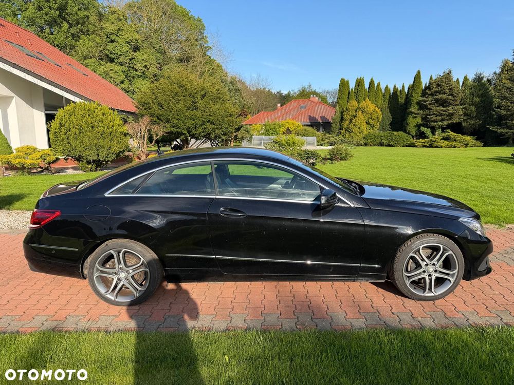 Mercedes-Benz Klasa E - 9