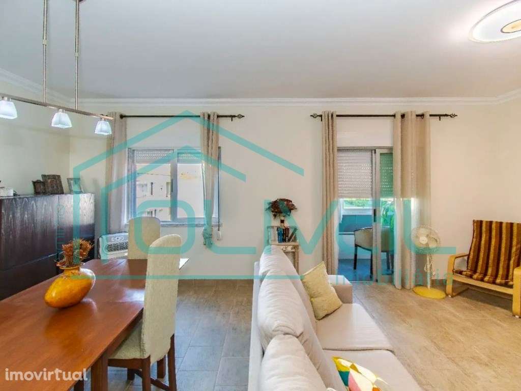 Apartamento T4 à venda na Rua Egas Moniz - Grande imagem: 3/18