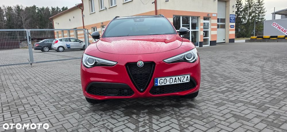 Alfa Romeo Stelvio 2.0 Turbo Veloce Q4 - 9