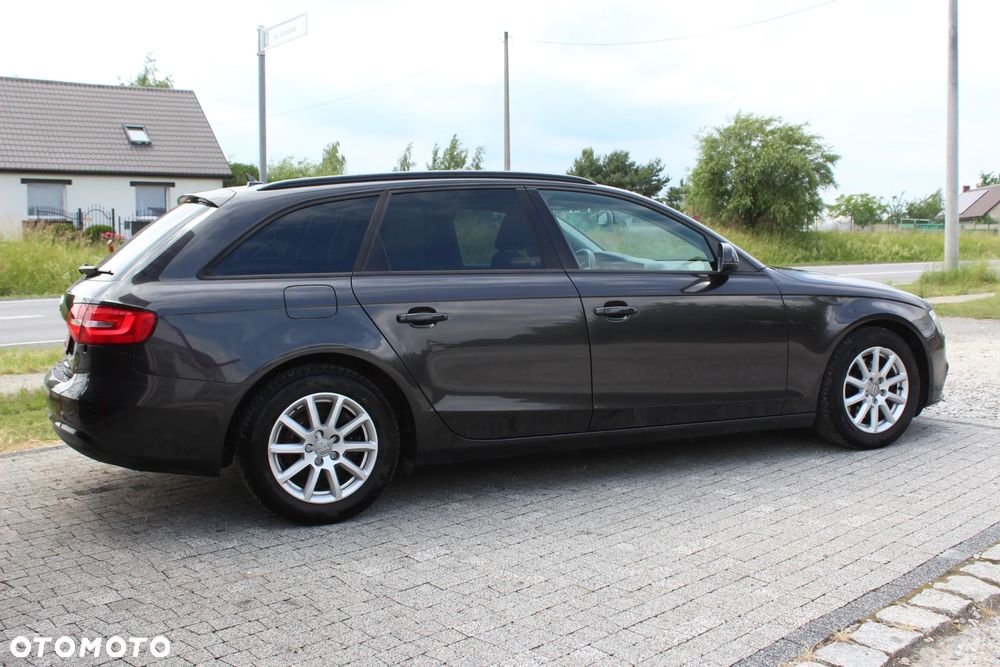 Audi A4 Avant 2.0 TDI DPF clean diesel Attraction - 6
