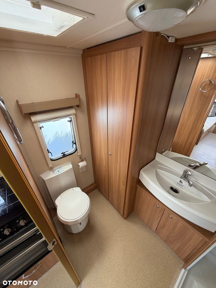 SWIFT Lifestyle 2 - 34