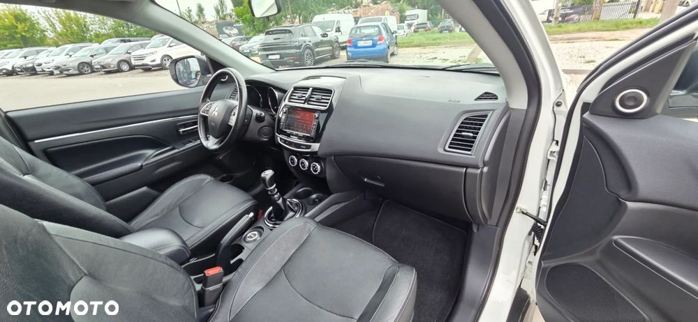 Mitsubishi ASX 1.8 DID Invite 4WD AS&G - 39