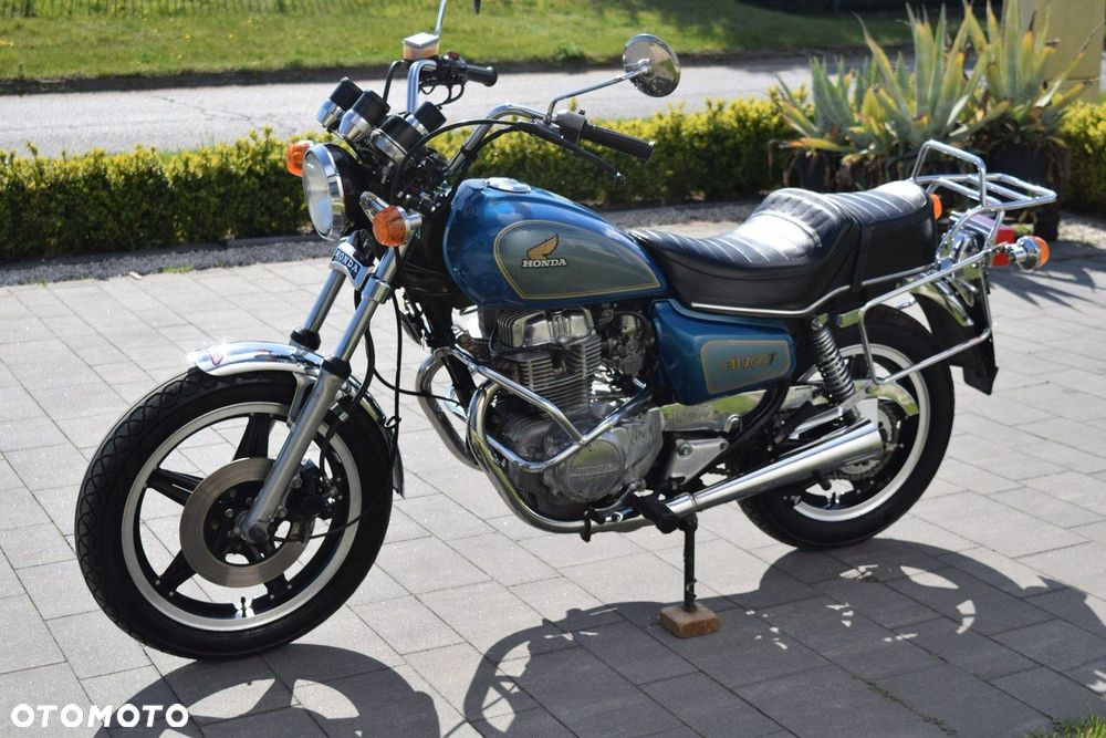 Honda CM - 4