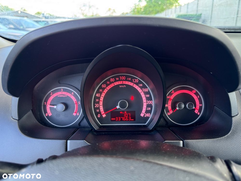 Kia Ceed 1.6 Crdi M - 10
