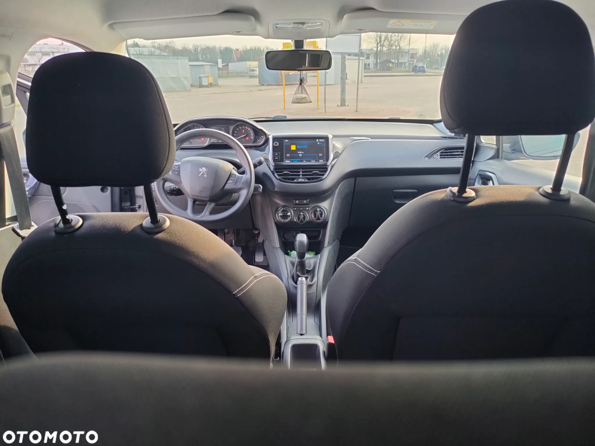 Peugeot 208 1.2 PureTech Active - 8