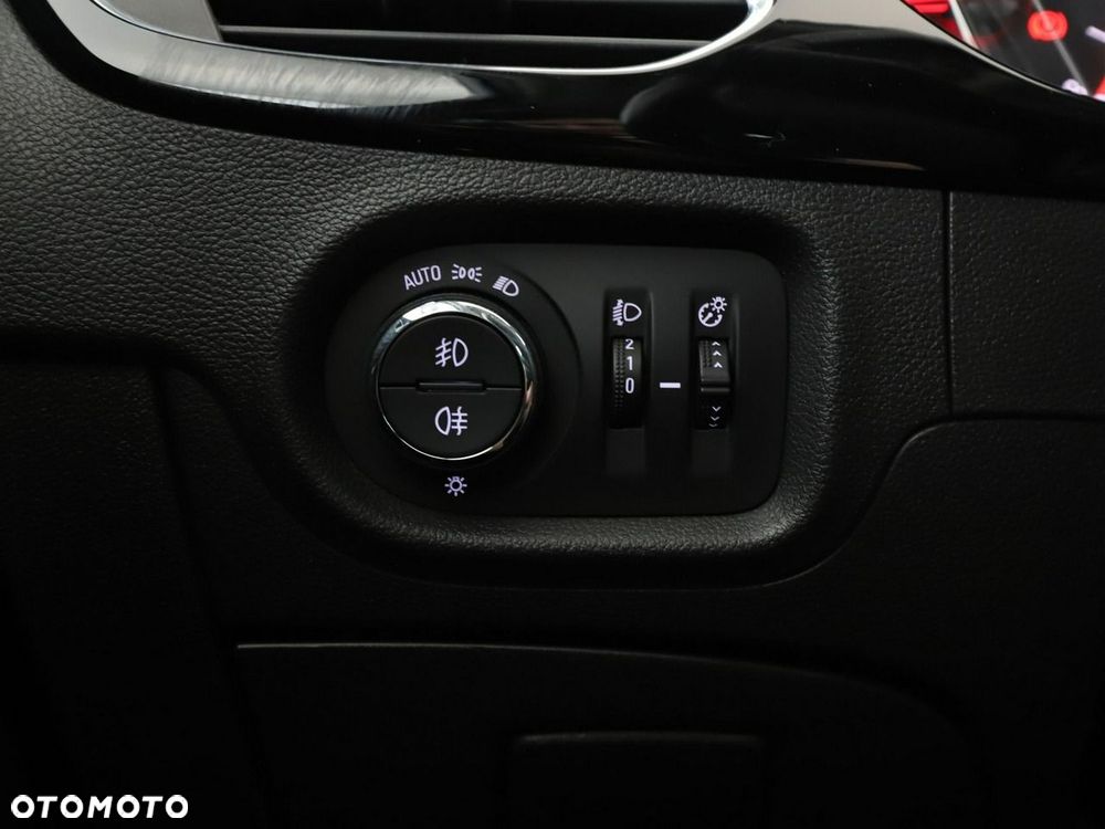 Opel Astra 1.4 Turbo Start/Stop Innovation - 34