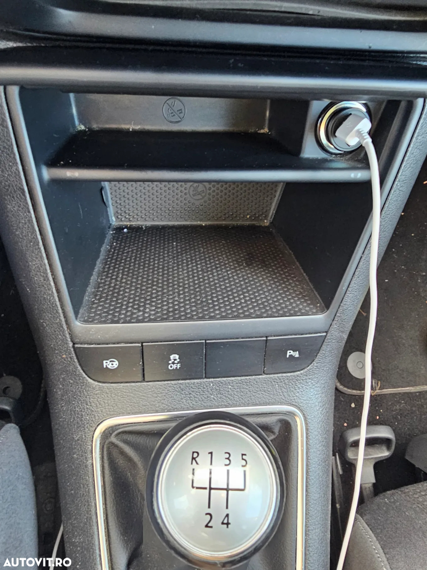Volkswagen Golf Plus 1.6 TDI DPF Team - 11