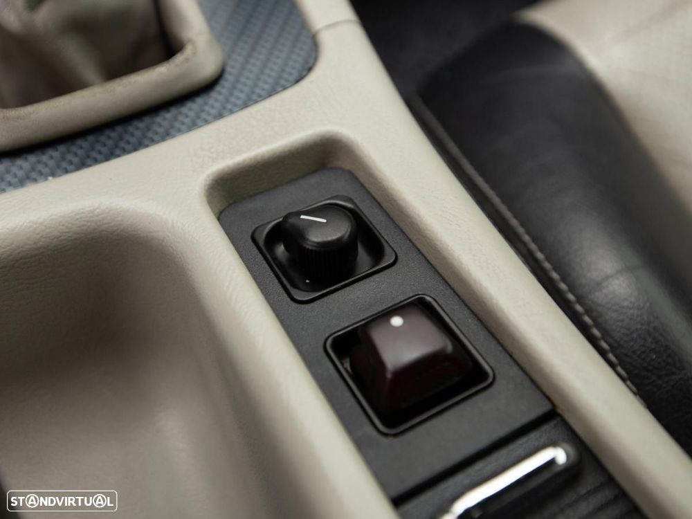 Mercedes-Benz SLK 200 - 14