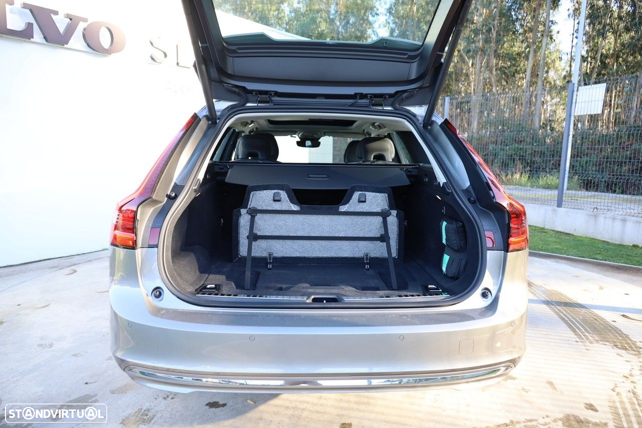 Volvo V90 2.0 B5 Inscription AWD Geartronic - 6