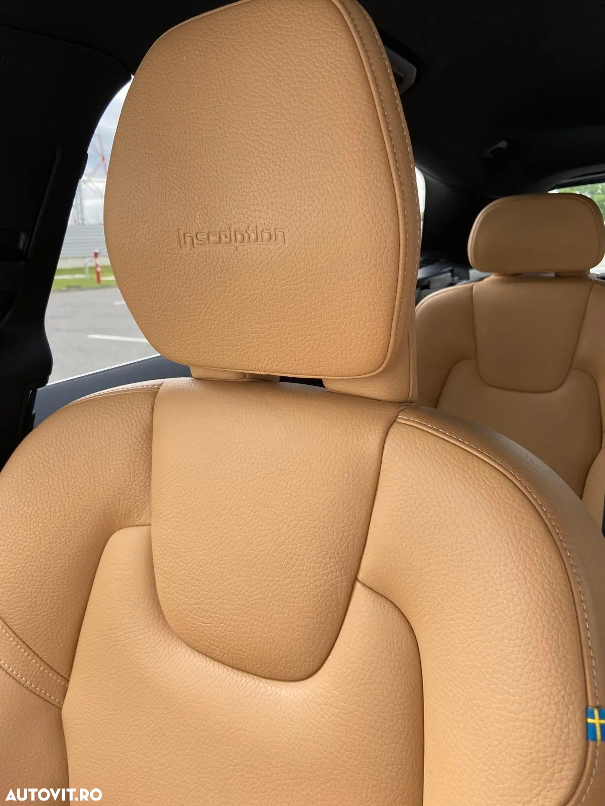 Volvo XC 60 B4 MHEV AWD Inscription - 4