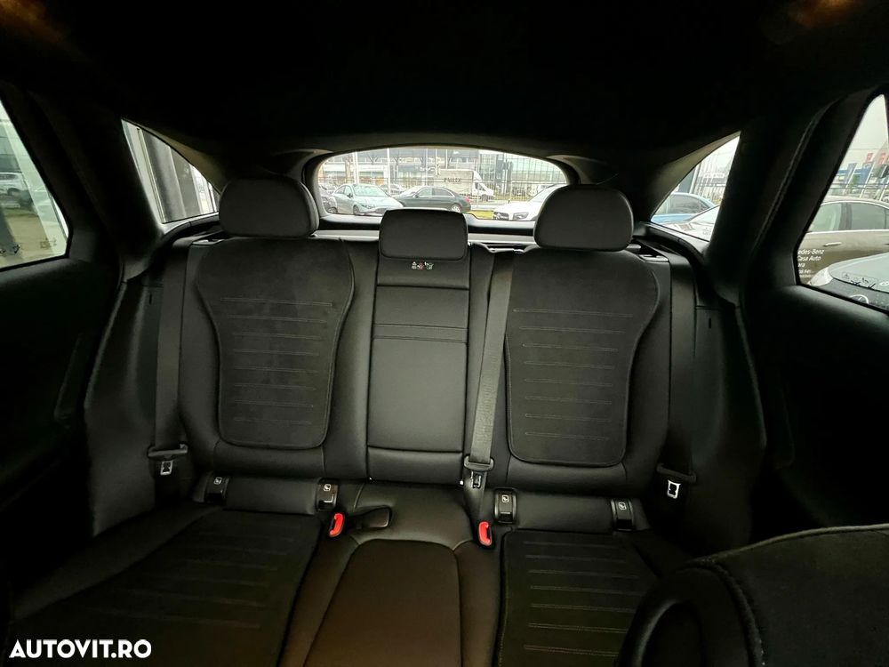 Mercedes-Benz GLC 220 d 4MATIC MHEV - 13