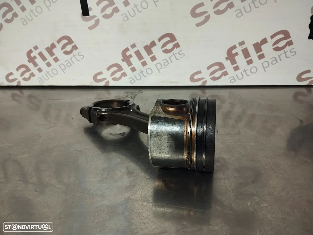 PISTON COM BIELA MAZDA 6 / RX-7 2.2D - 2