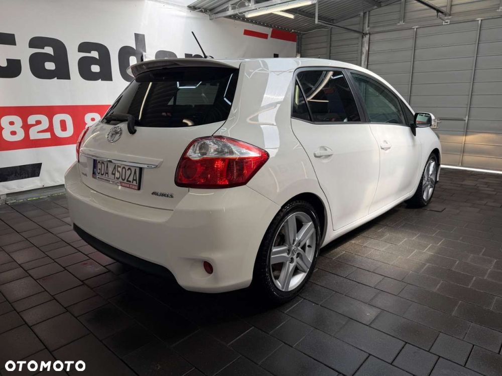 Toyota Auris - 7