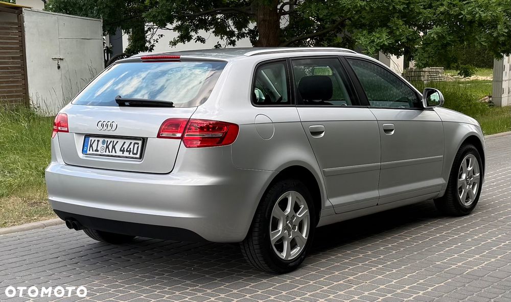 Audi A3 Sportback - 4