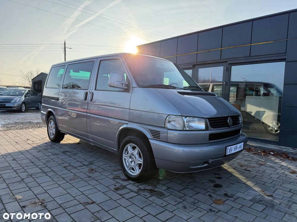 Volkswagen Multivan Standard - 5