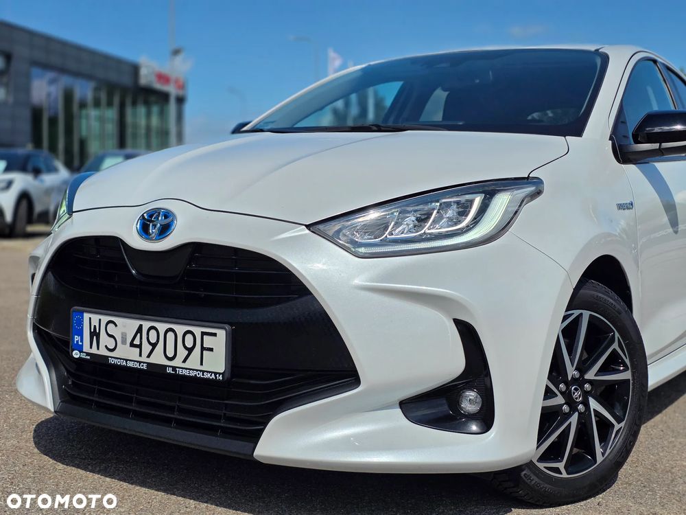 Toyota Yaris - 4