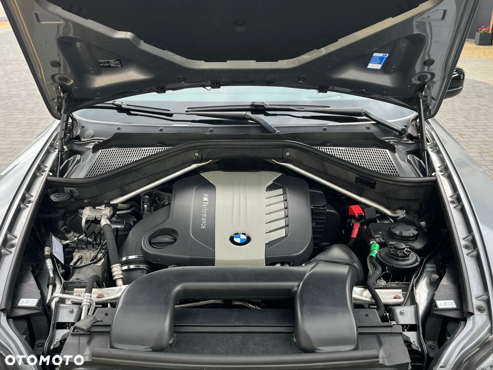 BMW X5 M M50d - 39