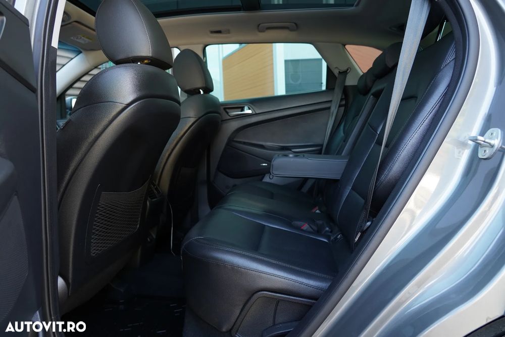 Hyundai Tucson 2.0 CRDI 4WD Automatik Premium - 9