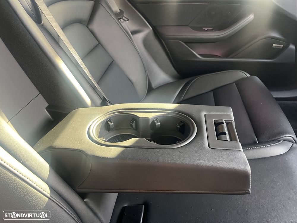 Porsche Taycan Standard - 56