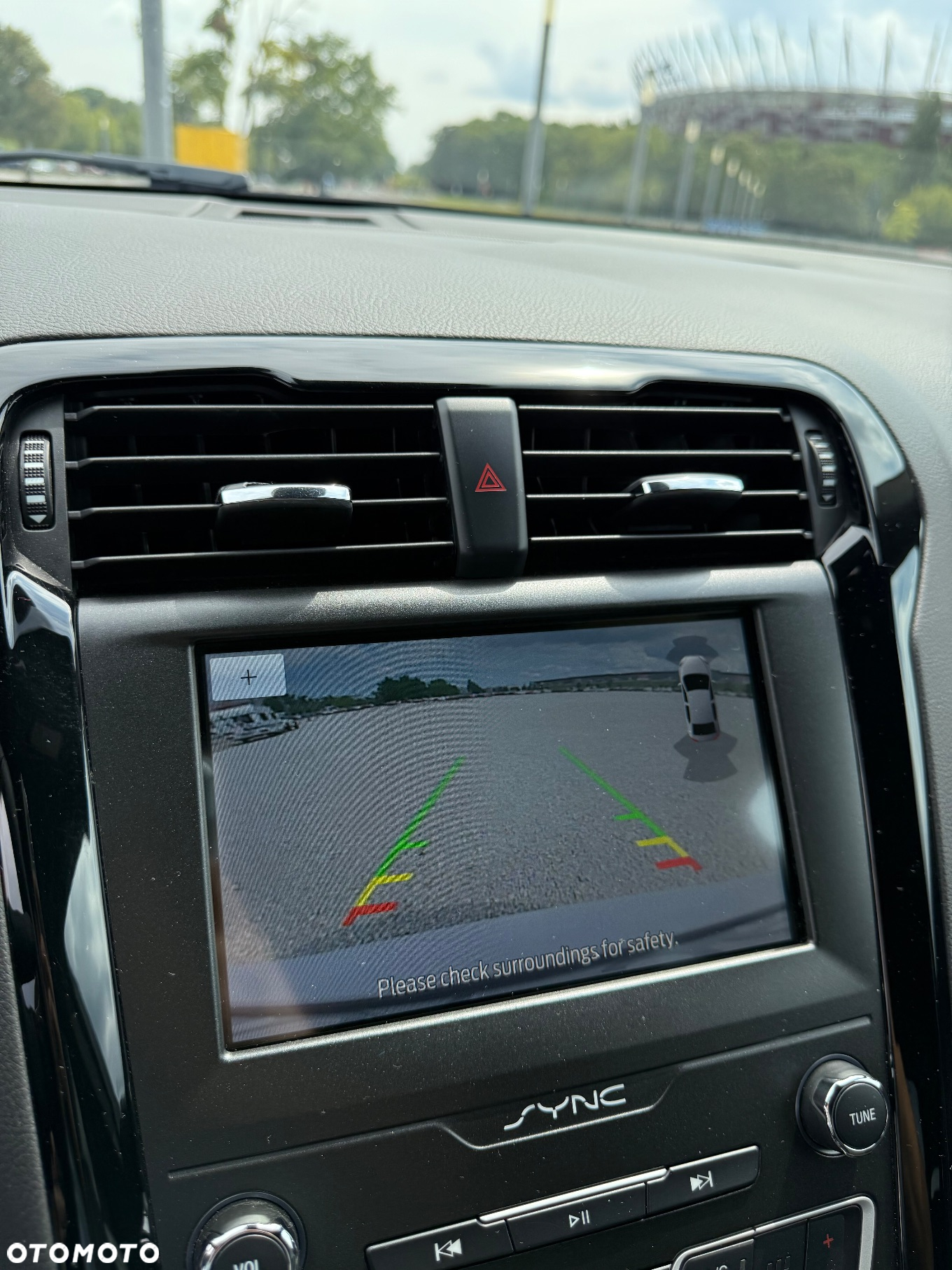 Ford Mondeo 2.0 Hybrid Titanium - 19