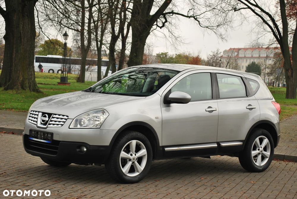 Nissan Qashqai - 2