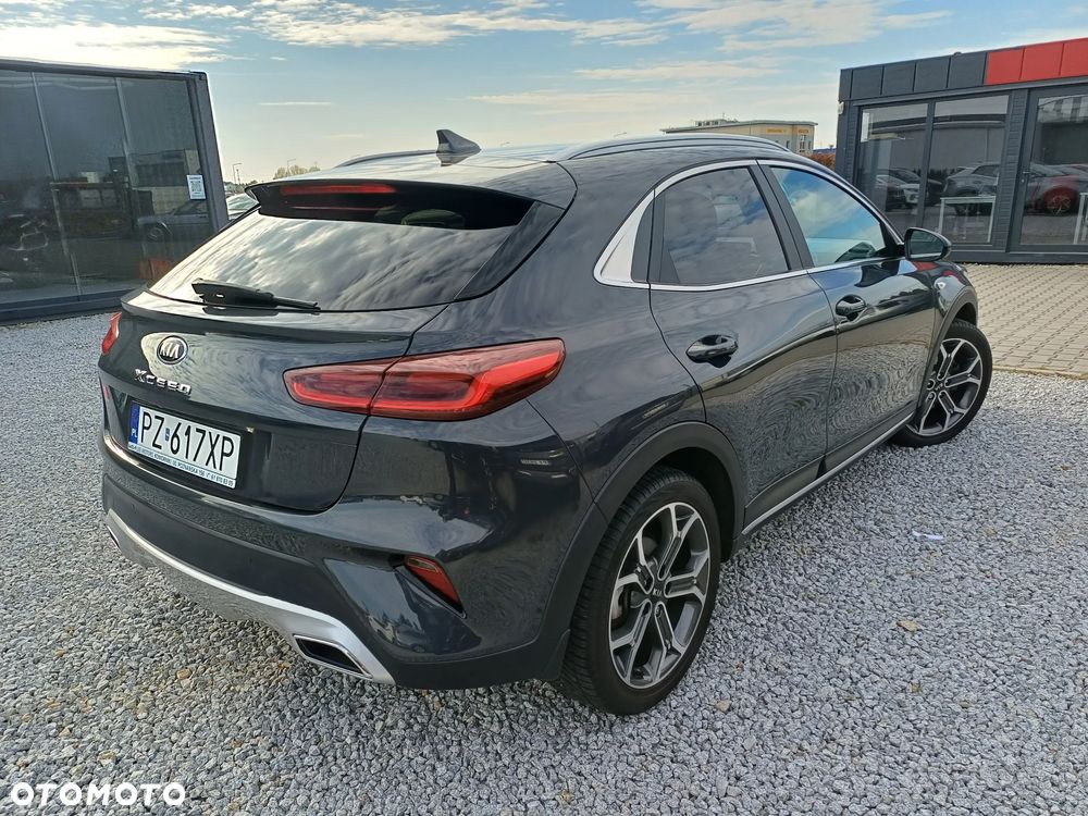 Kia XCeed 1.5 T-GDI M - 8